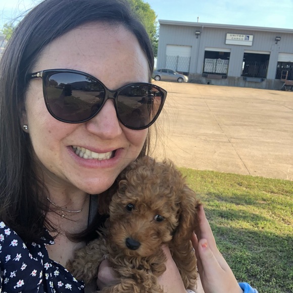 Meet your Posher, Julie - Picture 1 of 1